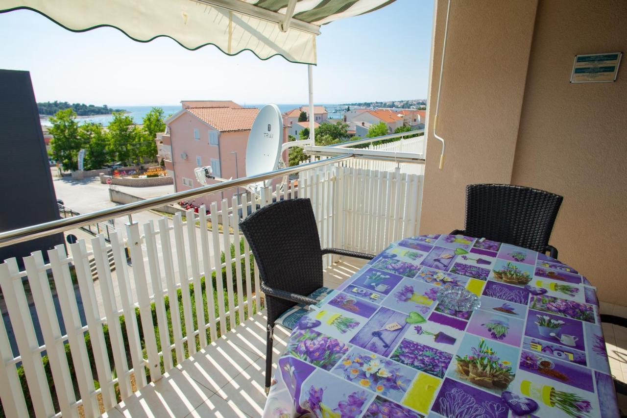 Apartments & Rooms Peranic Novalja Luaran gambar