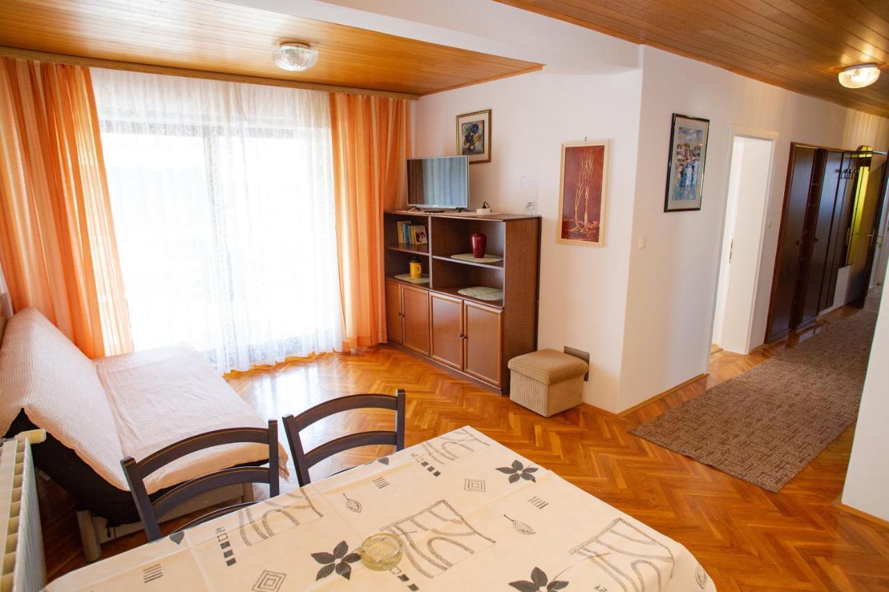 Apartments & Rooms Peranic Novalja Luaran gambar