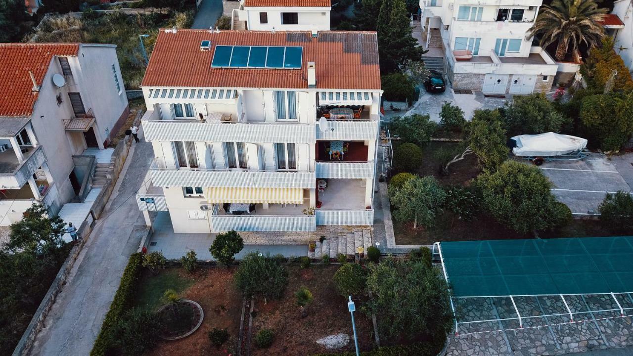 Apartments & Rooms Peranic Novalja Luaran gambar