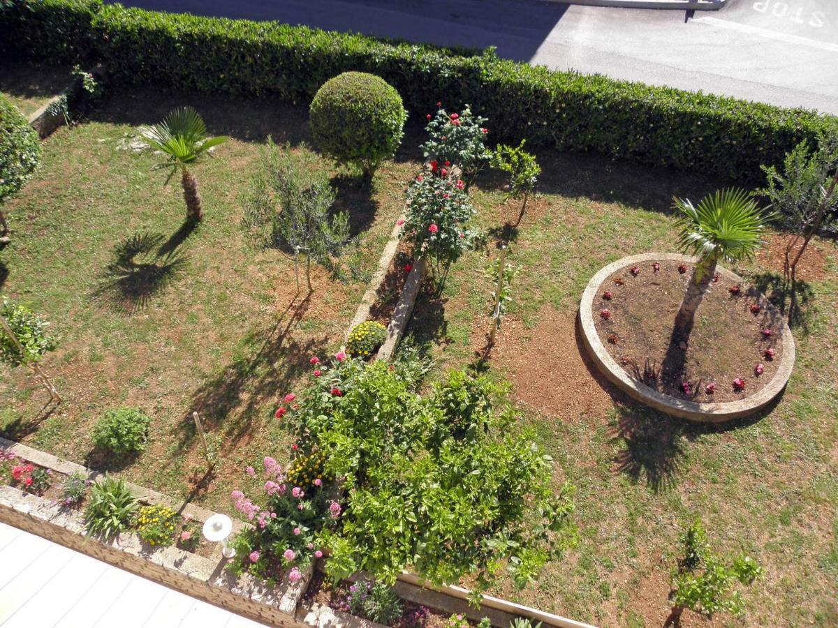 Apartments & Rooms Peranic Novalja Luaran gambar