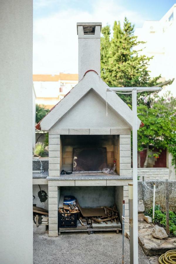 Apartments & Rooms Peranic Novalja Luaran gambar