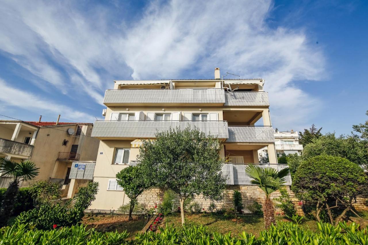 Apartments & Rooms Peranic Novalja Luaran gambar